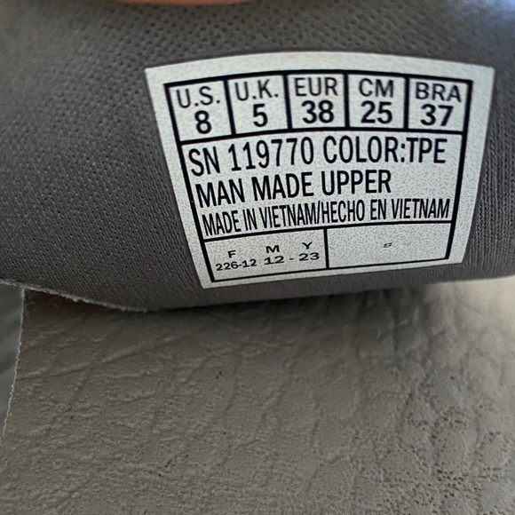 Skechers Yoga Foam Sandals with Rhinestone Detail - Picture 6 of 7